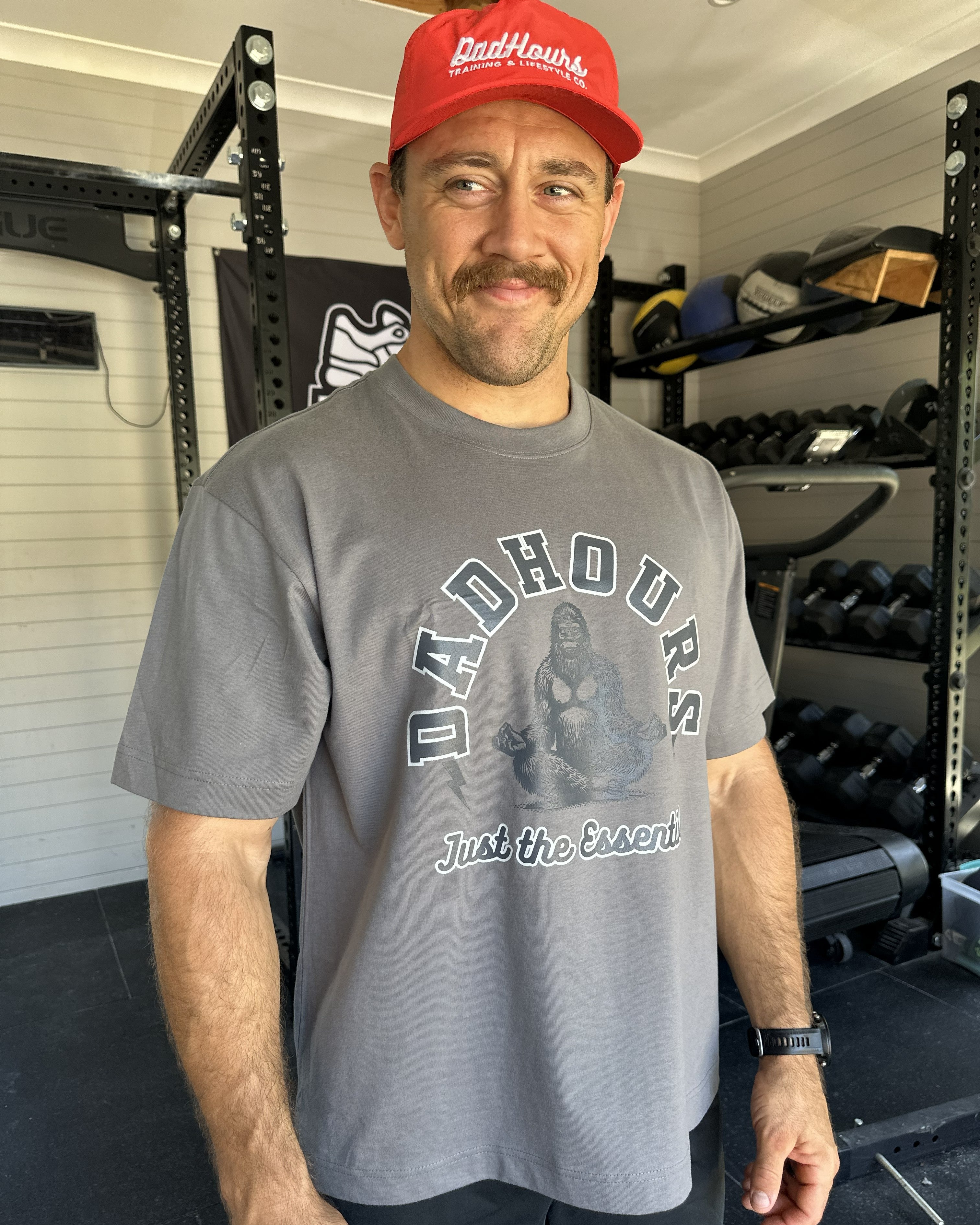 Dad Boxy tee - Sasquatch